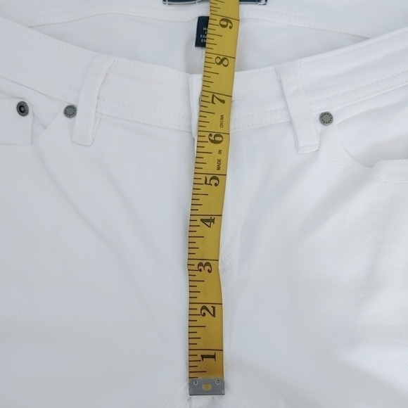 TOMMY BAHAMA White boyfriend slim cut low rise preppy jeans - Picture 8 of 13